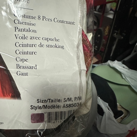 Leg Avenue Assassin’s Creed Ezio Adult Costume - Picture 2 of 3